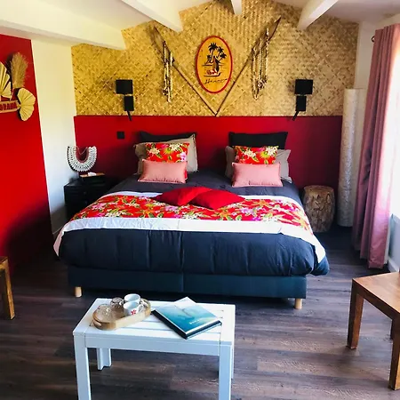 Le Jardin Des Portes Alojamento de Acomodação e Pequeno-almoço Les Portes-en-Re