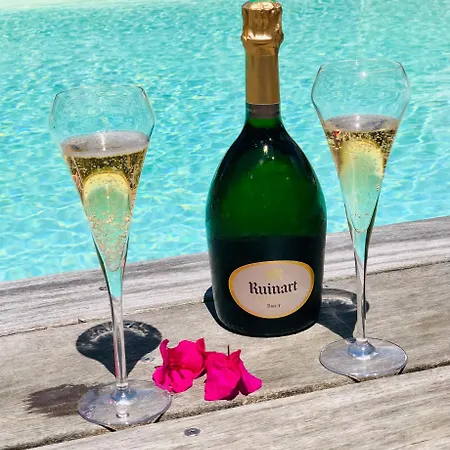 Le Jardin Des Portes Alojamento de Acomodação e Pequeno-almoço *